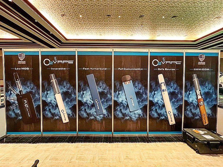 O2vape's tweet photo. We’re in Las Vegas @mjunpacked💨
Your #1 trusted safe source for innovative vape products.
https://t.co/mbFhSSjxpM
#mjunpacked #mjunpacked2022 #mjbizdaily #lasvegas #wholesalevape https://t.co/s8xNJBLlo9