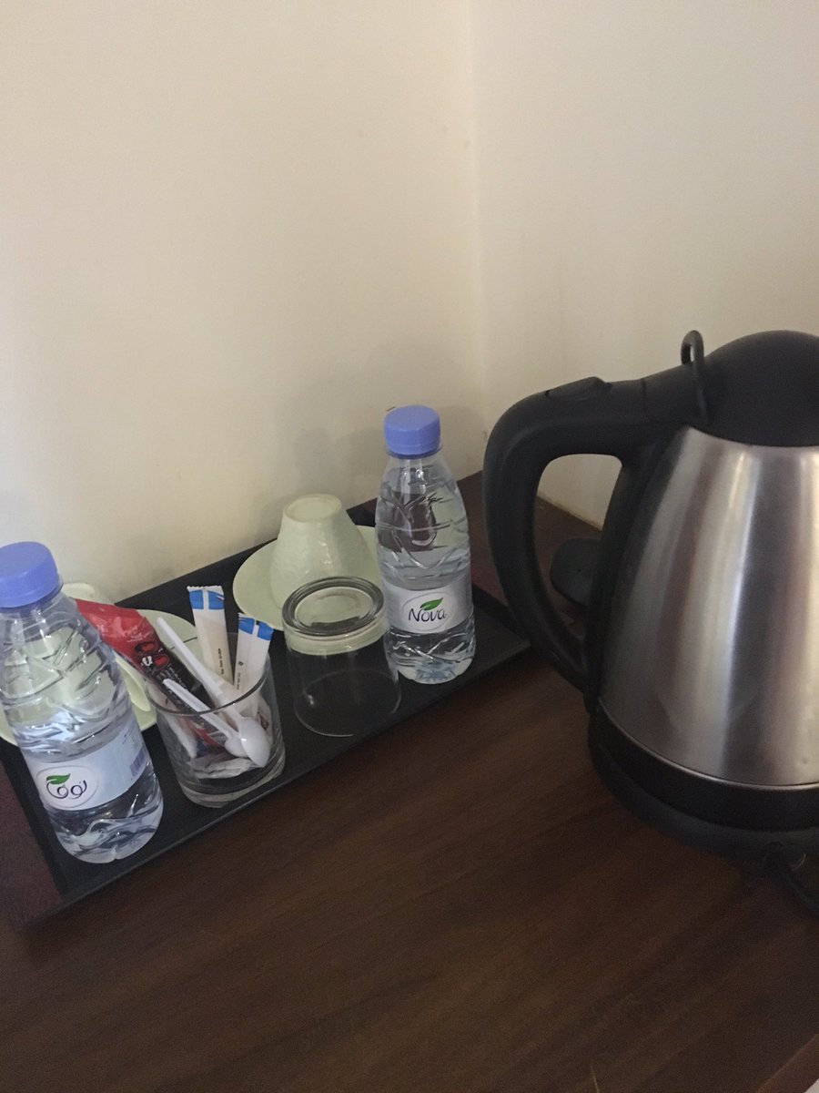 #القويعيه_الطريق_السريع_الرياض_الطائف_مكه
#الامارات_قطر_الكويت_البحرين_عمان
#شقق_مفروشه_يومي_شهري
#وحدات_سكنيه
#تعليم_القويعيه
يتوفر جميع الخدمات
مطعم_كوفي_بقاله_مغسله_صالون حلاقه