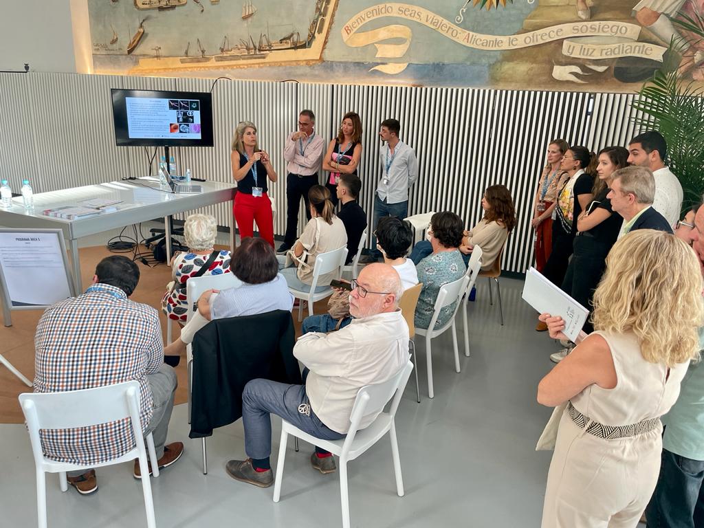 isabial_iis's tweet photo. 🙂Gracias por la gran acogida de SCI-DATES "Citas con los investigadores" de @isabial_iis en Espacio Séneca

👥Continúan las presentaciones en las 5 áreas de investigación con motivo de la Noche Mediterránea de los Investigadores y las Investigadoras #MednightGTS 🇪🇺

#SCIDATES https://t.co/YgfEZjHIXm