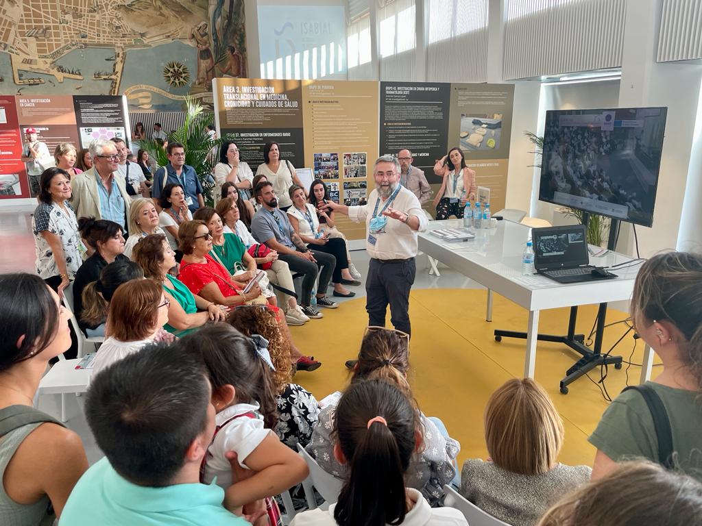 isabial_iis's tweet photo. 🙂Gracias por la gran acogida de SCI-DATES "Citas con los investigadores" de @isabial_iis en Espacio Séneca

👥Continúan las presentaciones en las 5 áreas de investigación con motivo de la Noche Mediterránea de los Investigadores y las Investigadoras #MednightGTS 🇪🇺

#SCIDATES https://t.co/YgfEZjHIXm