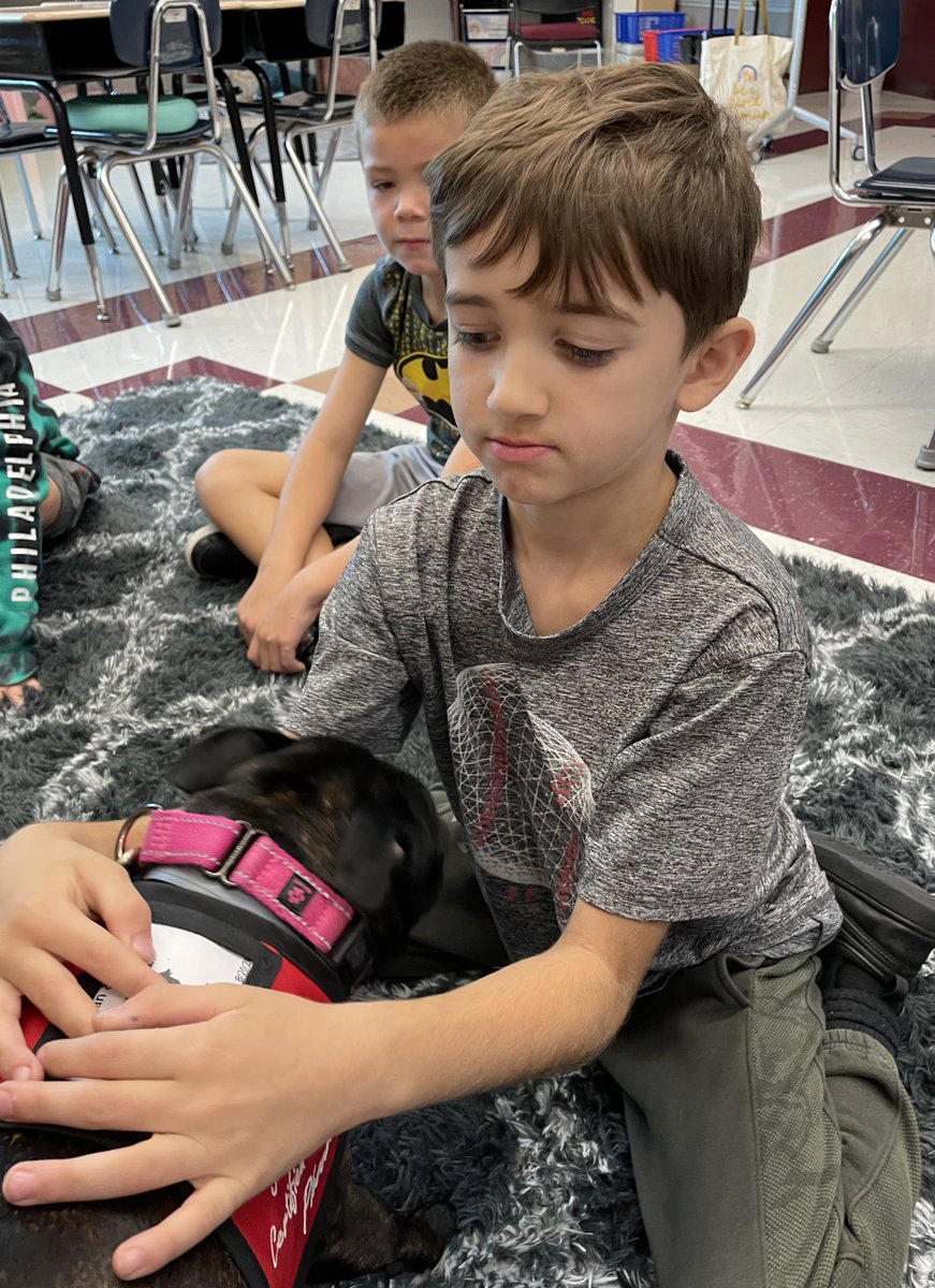 It’s a fun Friday with Phoebe <a href="/ConcordGV/">Concord Elementary</a> @MrsKotchCES