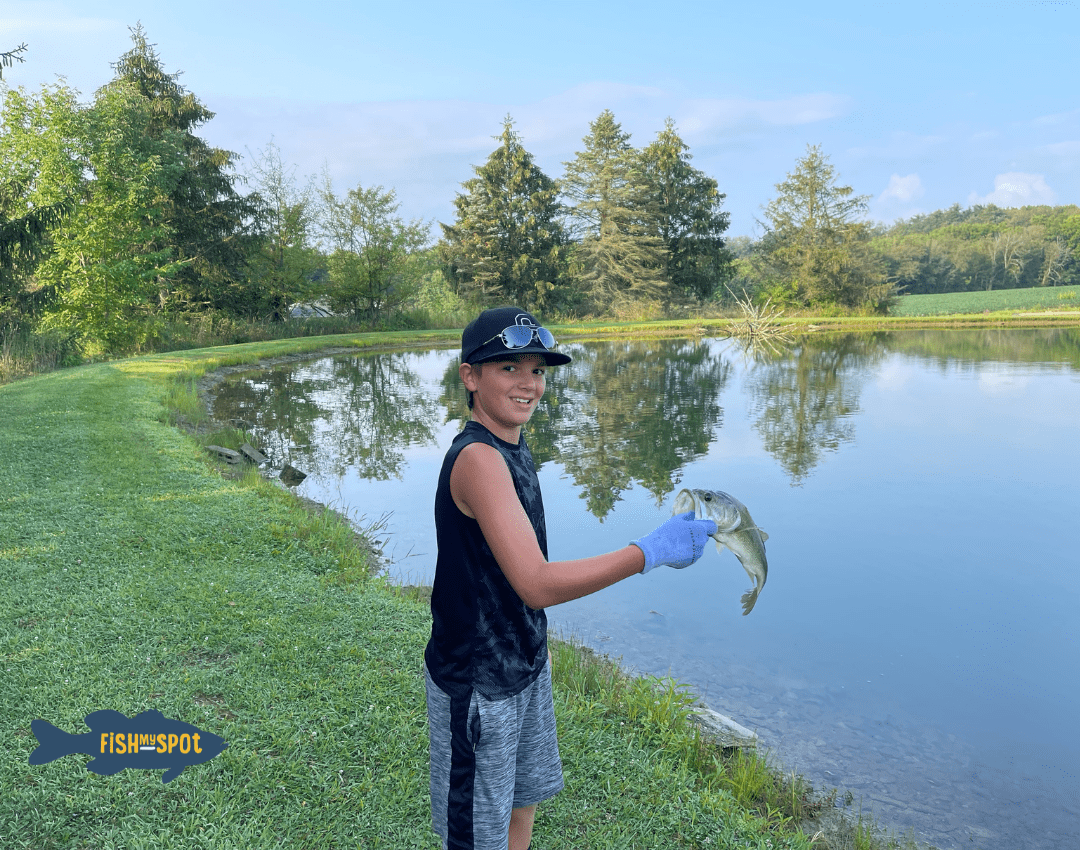 Fishing Friday! The weekend is here, and it is time to get your fish on! #fishmyspot #gofish #fishing #fishinglife #fishingfriday #friyay #fishfriday #fishnow