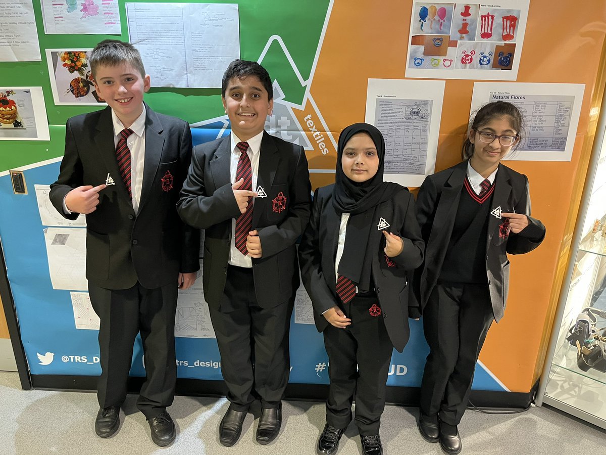 TRS_DesTech's tweet photo. Faculty progress and reward badges relaunched today. Some motivated Year 7 @TheRadclyffe students hoping to achieve their arrows… #DTPROUD #product #textiles #food https://t.co/wg80LepQEv