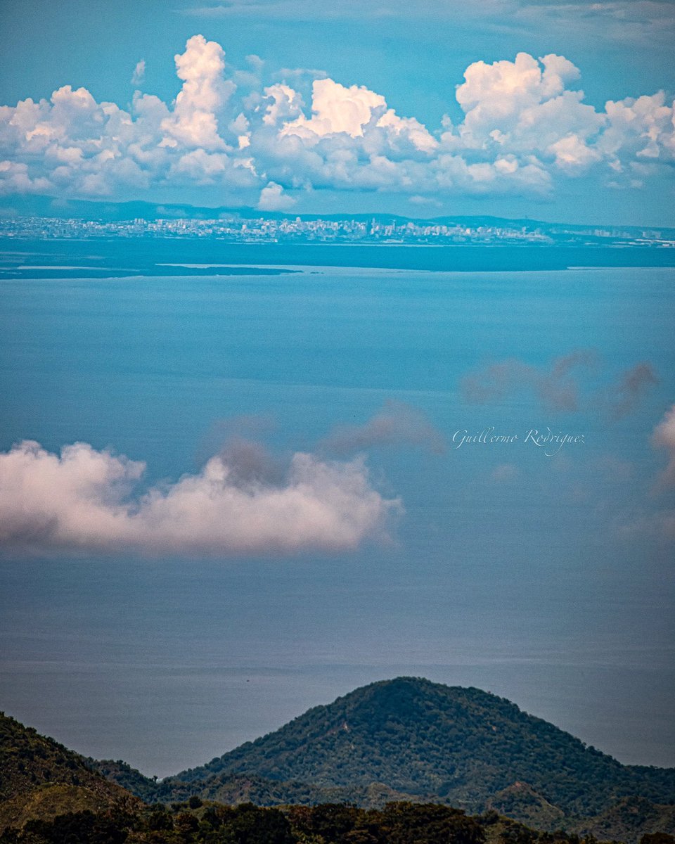 Guillerod on Twitter "Así se veía Barranquilla desde la Sierra esta