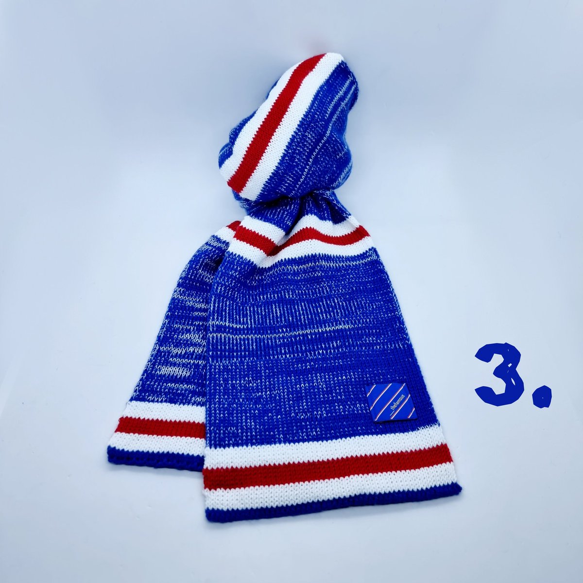 ___thefamous's tweet photo. 🗳️ 𝗣𝗢𝗟𝗟 𝗖𝗢𝗠𝗣𝗘𝗧𝗜𝗧𝗜𝗢𝗡 🗳️

Only 1, possibly 2 of these scarves will launch on the site this year. PLAY:

💙 LIKE
🔁 RT 𝙏𝙃𝙄𝙎 POST
🗳️ VOTE IN POLL IN TWEET 2/2

We'll pick 3 winners with your own choice of the options when poll closes Monday 03/10 👍🏻

POLL ⤵️⤵️⤵️⤵️ https://t.co/lYi6b07bU2