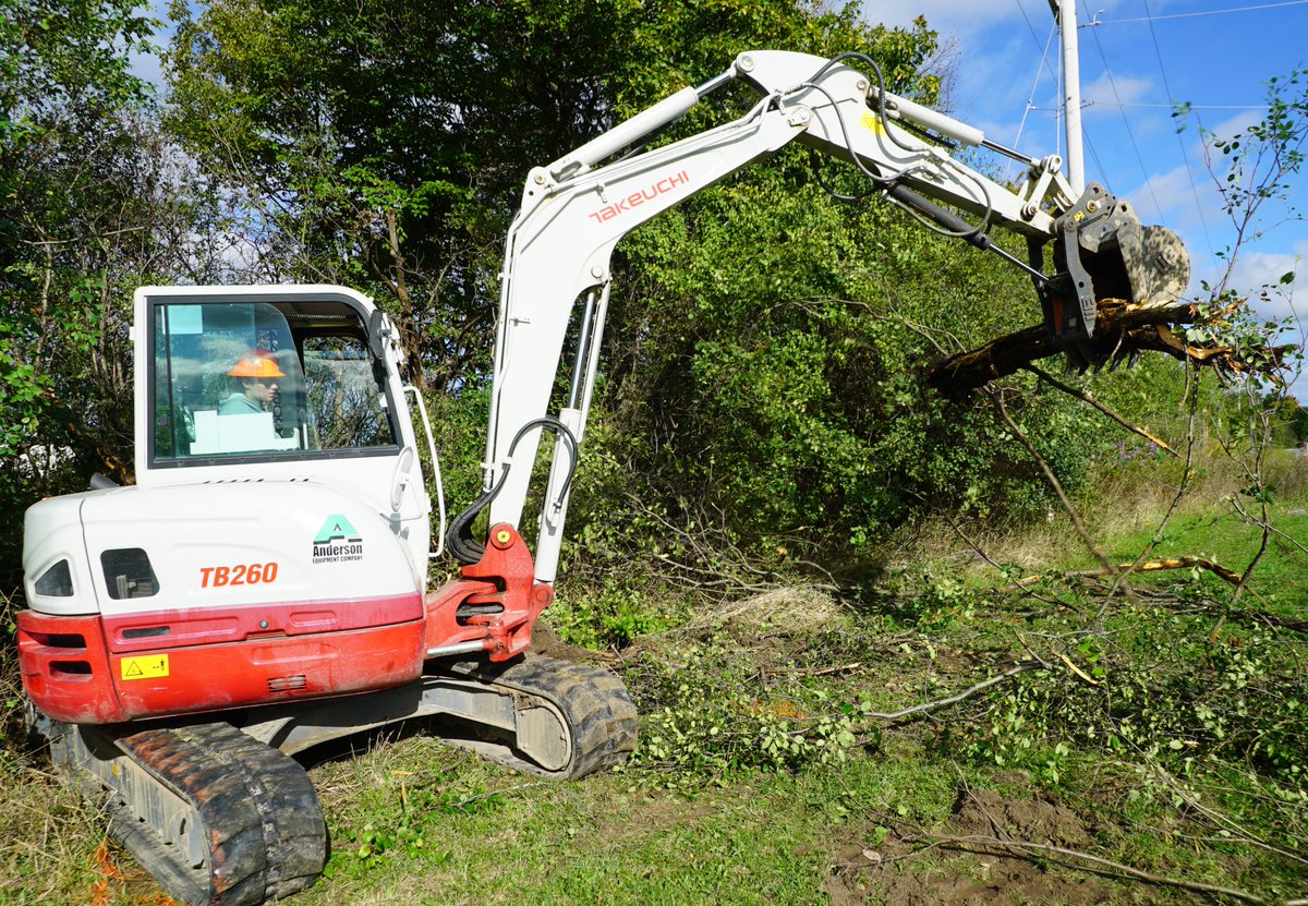 JeffLewBOCES's tweet photo. Gage Bender is hard at work moving trees and other brush on the #BohlenTech campus. Gage is currently enrolled in the Heavy Equipment program and attends Carthage Central School. #confident #boces #careerteched #bocesconnects #heavyequipmenteducation #heavyequipmentlife https://t.co/rg1yI65NkR