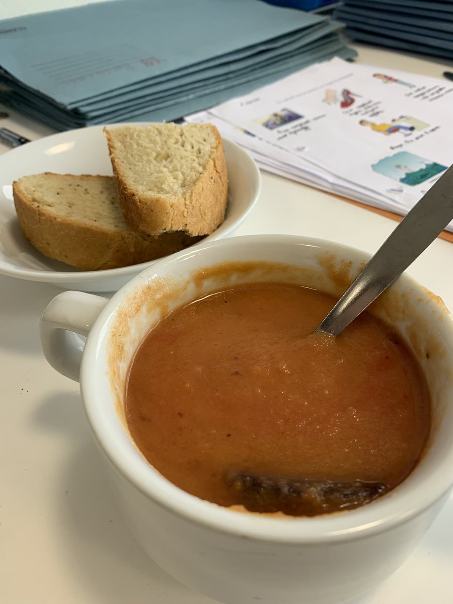 Russian_OHS's tweet photo. Languages week has been in full swing here @Languages_OHS. Packed with national cuisines from all over the 🌎 Thanks to our catering team we had BORSH #борщ and stroganoff too! #learningrussianatohs @OxfordHighSch https://t.co/Huqy6GigmU
