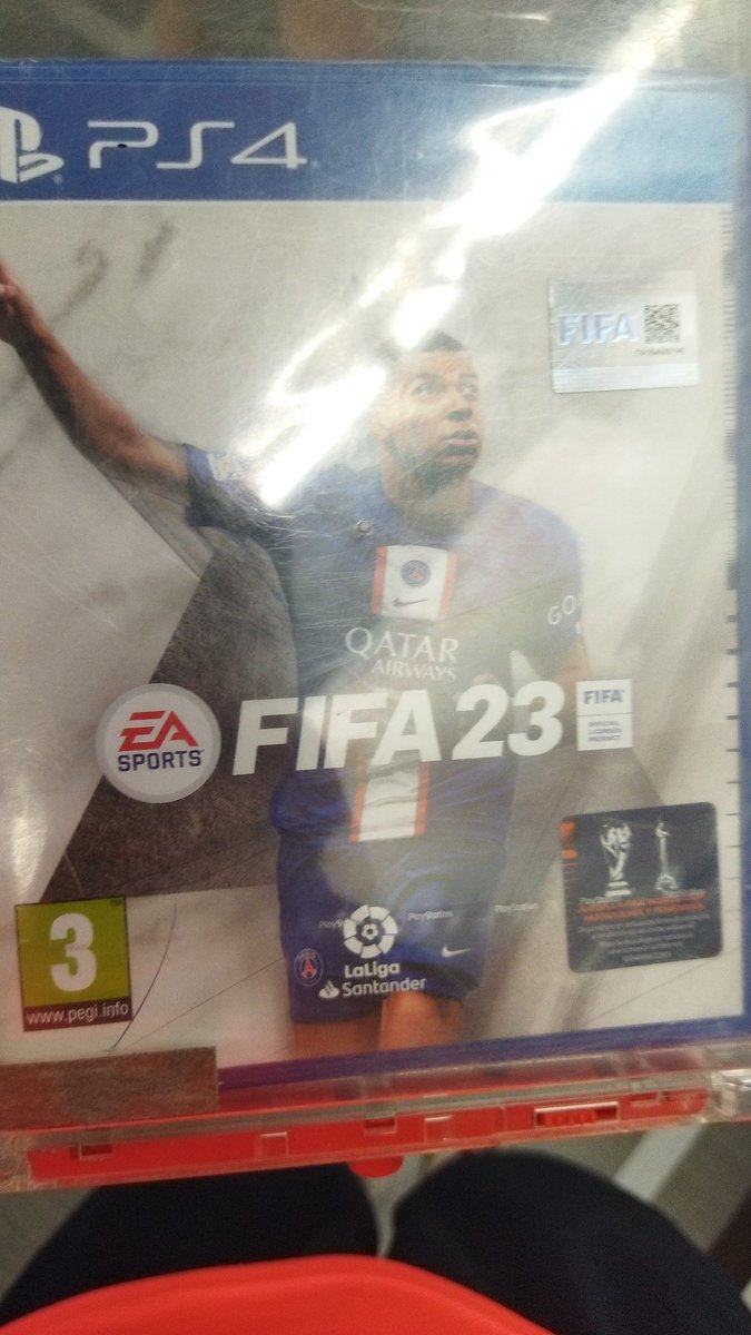 Trizzlaa_'s tweet photo. Ya lo tenemos gente ahora toca viciadita y qualear a elite en fn https://t.co/VddtWf641F