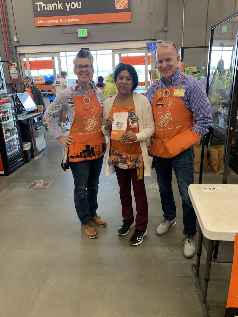 Home Depot Reading tweet media