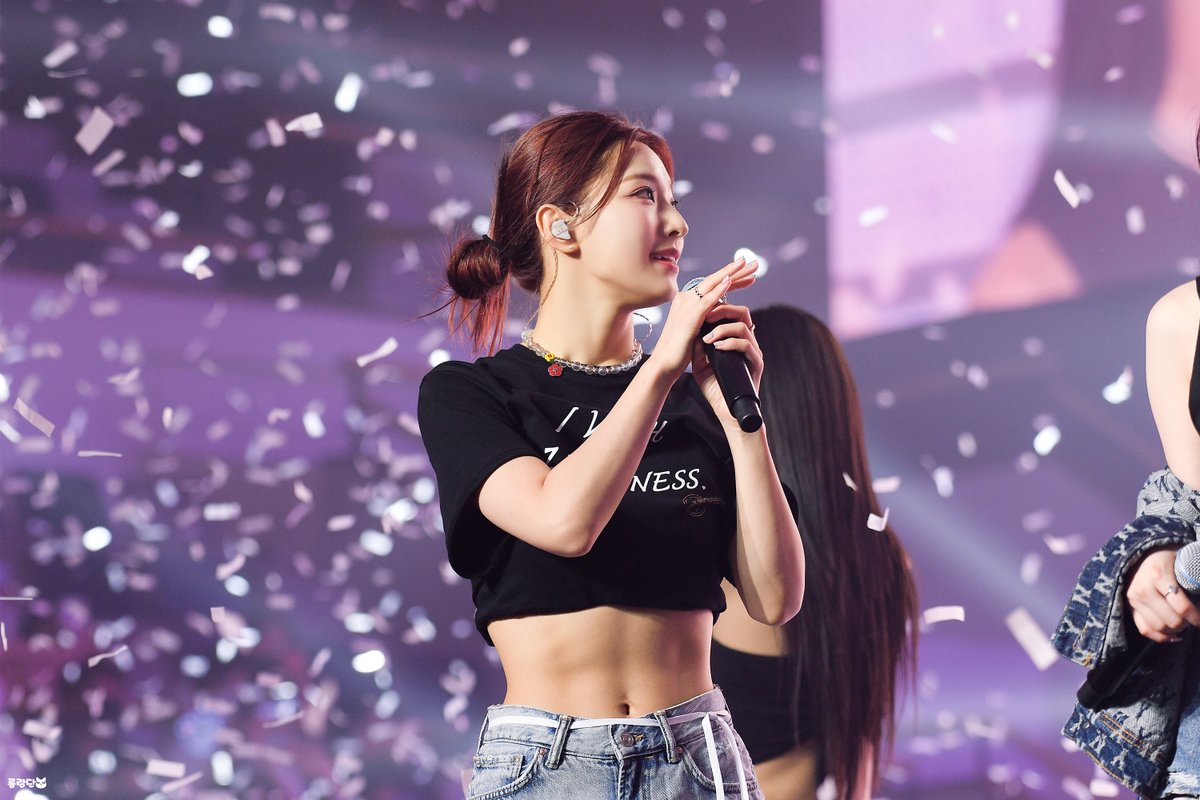 nakko_Luv's tweet photo. 220930

#프로미스나인  
#fromis_9  #이새롬
@realfromis_9 https://t.co/xHzYRZEItu
