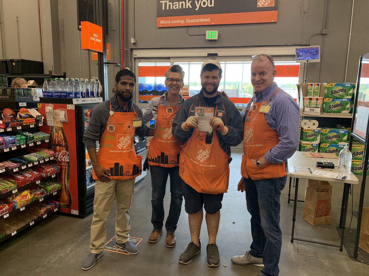 Home Depot Reading tweet media