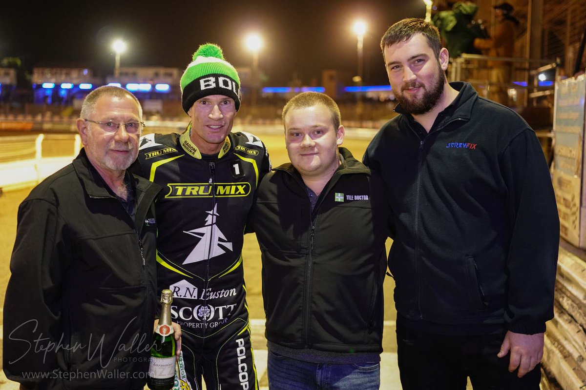 ipswichspeedway's tweet photo. ๐พ ๐๐ข๐๐๐ซ ๐จ๐ ๐ญ๐ก๐ ๐๐ข๐ ๐ก๐ญ: ๐ฝ๐๐ ๐๐ ๐ท๐๐ฆ๐๐ ๐พ
Suffolk Floor Restore chose @JasonDoyle69 after he recorded yet another faultless 15-point maximum ๐
#TruMixWitches ๐งโโ๏ธ| #WitchesAces | #SuffolkFloorRestore | #PremiershipPlayOffs ๐ https://t.co/ndLfaffo7K