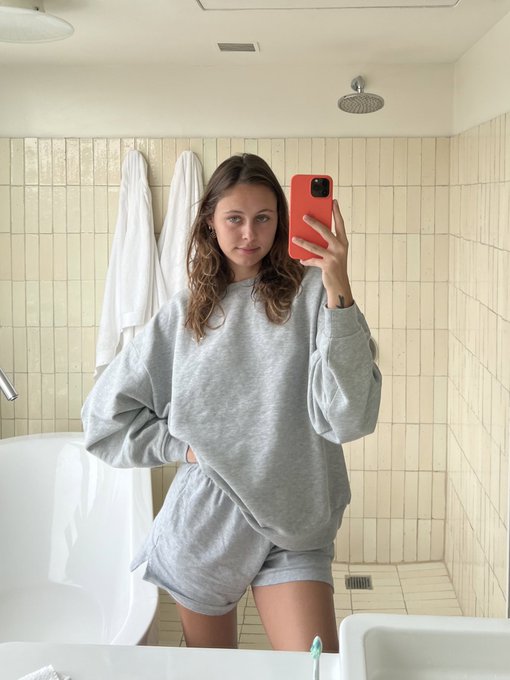 I&rsquo;m going on a podcast today, which outfit do u like better? 🤔🙃 https://t.co/r8MNUXHuUY