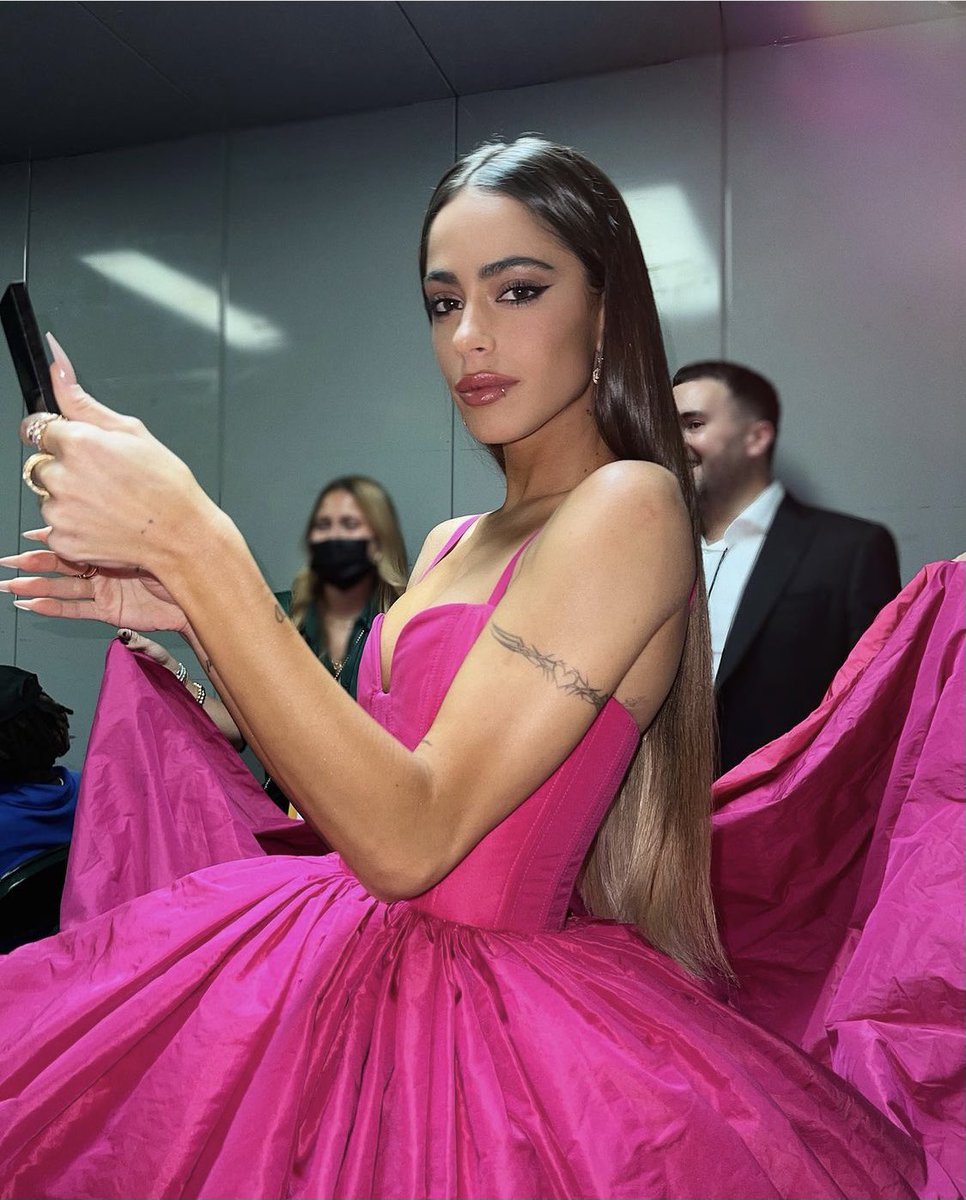 TINI STOESSEL ES LA REINA