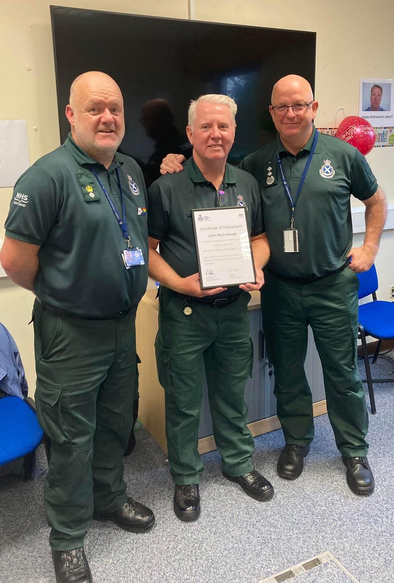 Euan Esslemont 🌈 tweet media