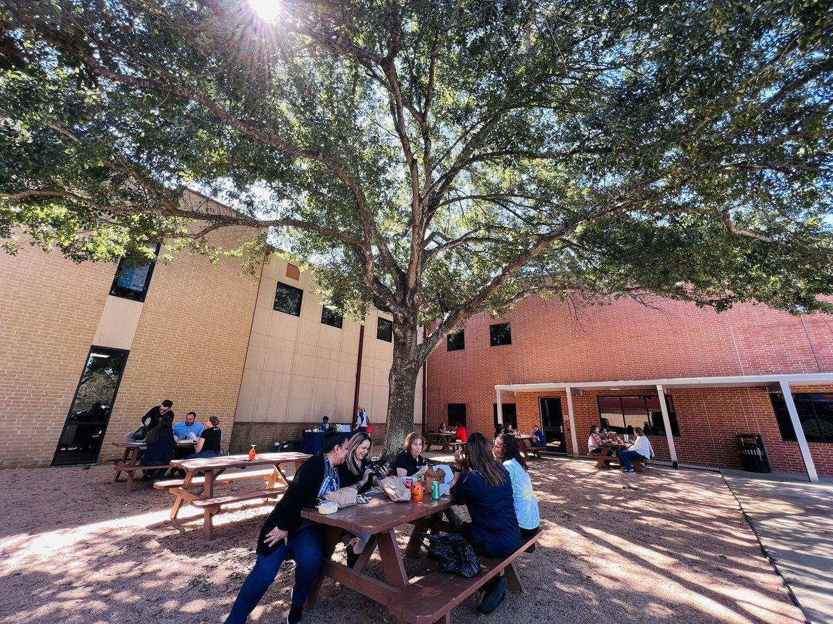 Spring ISD on Twitter "It’s Friday! Join us and make new Spring ISD