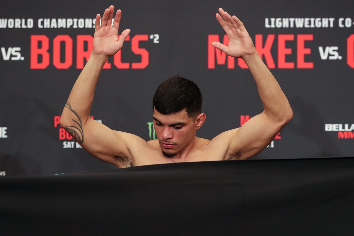#Bellator286 Official Weigh-In Result: Richard <a href="/Palencia602/">Richard Palencia</a> - 136-pounds