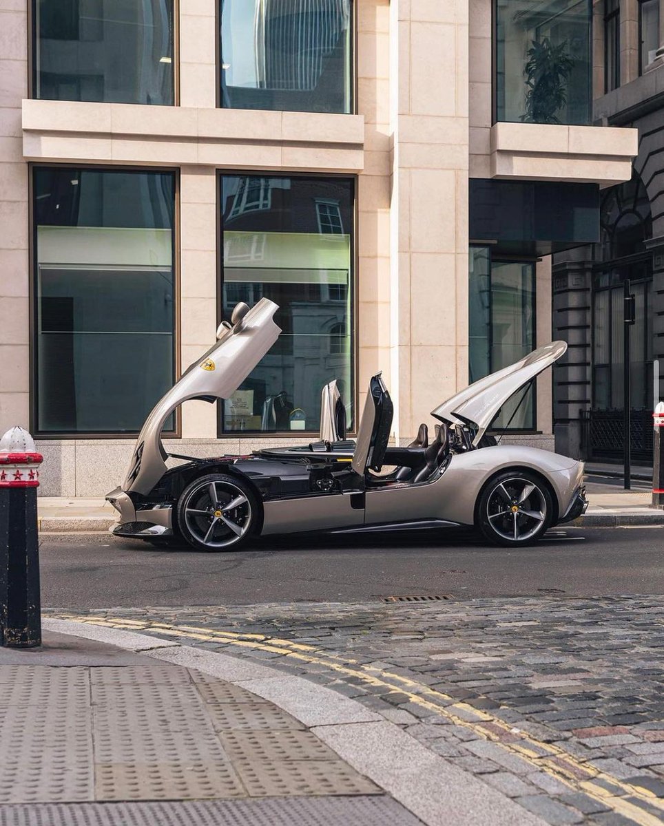 plan_cars's tweet photo. Optimus Prime, is it you? •
Ferrari Monza SP2
#carsplan #nicecar #FerrariMonza #SP2 https://t.co/aZUueQ8k3L