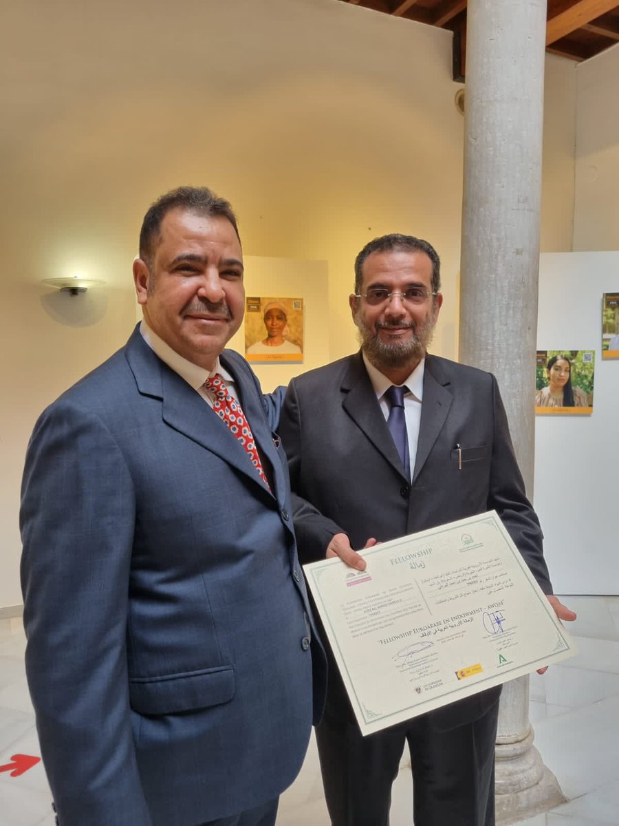 ahmadalbouali's tweet photo. بفضل من الله وتوفيقه حصلت على الزمالة في #الاوقاف من المؤسسة الاوربية العربية والتي تشرف عليها 3 جهات وزارة الجامعات في حكومة اسبانيا وحكومة الاندلس وجامعة غرناطة شكراً  @AlanoodOrg #مؤسسة_العنود الخيرية ولامينها المبدع د يوسف الحزيم وفريق عمله سعدت بالمشاركة مع نخبة رائعه https://t.co/FggKSmLBOe