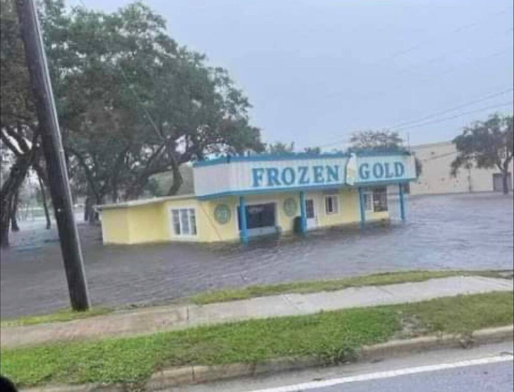 I was just there last week! 
:( #hurricaneian2022  #Newsmyrnabeach #Frozengold instagr.am/p/CjI59w0rg2P/