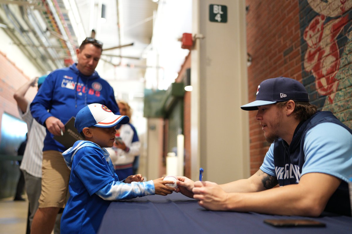 Chicago Cubs on Twitter "It's Fan Appreciation Weekend at Wrigley Field!"