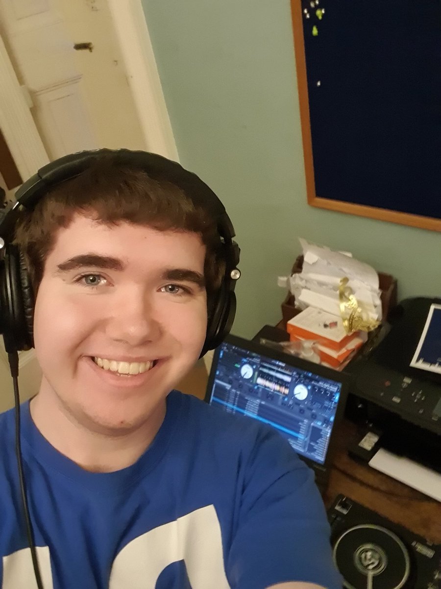 DanielDipper1's tweet photo. Going live for @PPUK_ #Challenge55 in 15 minutes! https://t.co/j85BBdHHIs