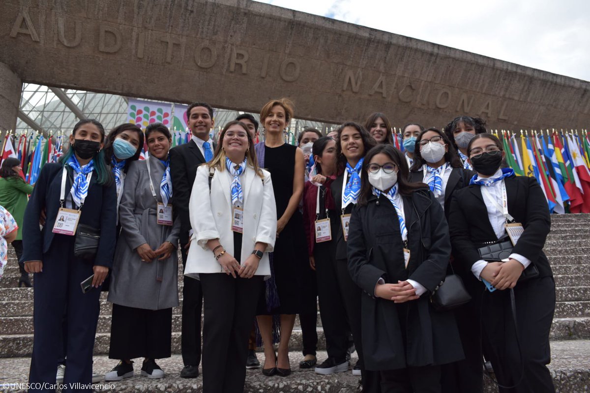 AAzoulay's tweet photo. Muchísimas gracias a @alefrausto, a los equipos de @cultura_mx y de @culturaciudadMX, a los equipos de la @UNESCOMexico y de la @UNESCO, y a todos los que contribuyeron a la organización y éxito de este evento. #MONDIACULT https://t.co/HOFiRrMZbh