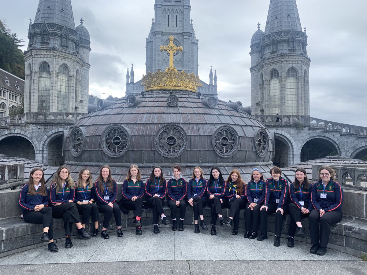 Year 13 taking a break from their busy schedule in Lourdes ⁦@stcatherines247⁩ ⁦@stcatssixthform⁩