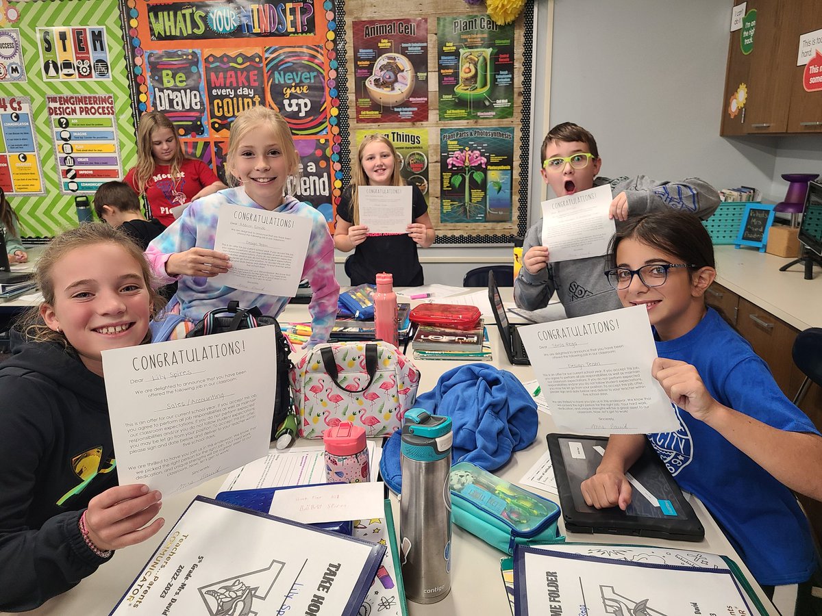 Michelle David tweet media