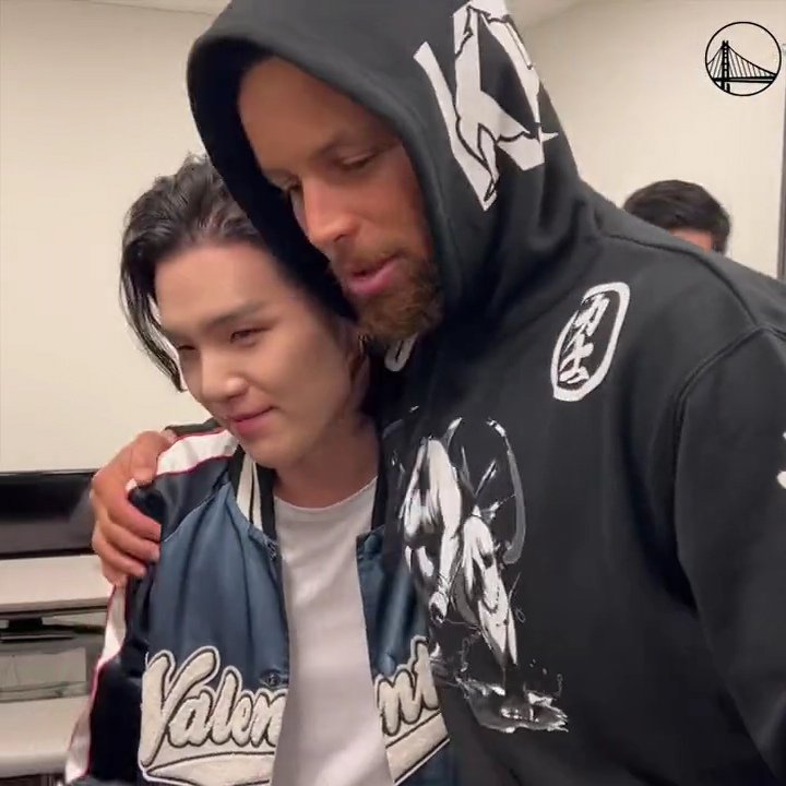 bangtinyboyys's tweet photo. I'm crying this is so cute 😭 https://t.co/QvUTXmgkAc
