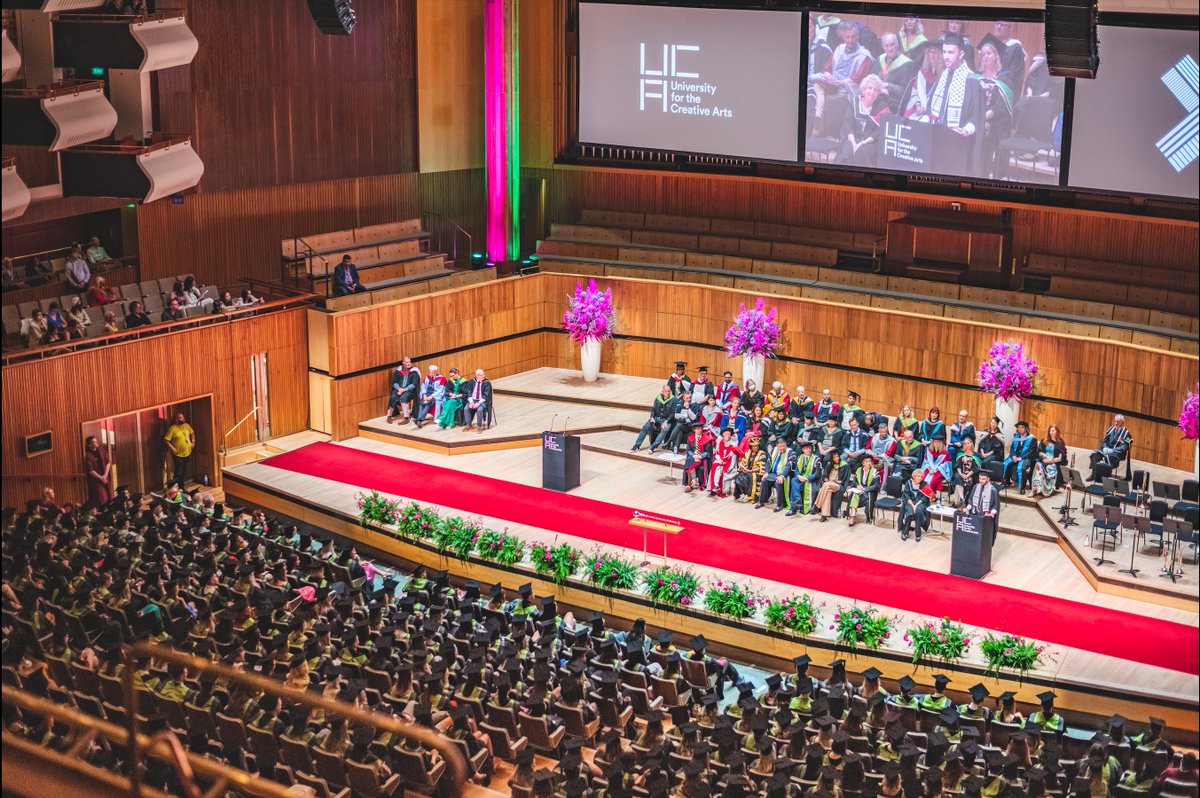 UniCreativeArts's tweet photo. This time next week, our MA students will be donning their caps and gowns as they walk across the Central Hall stage and receive their degrees. ποΈβ¨
#WeAreUCA #UCAGraduation #UCAGraduation2022 #MakersOfUCA https://t.co/sjfVli5EmH
