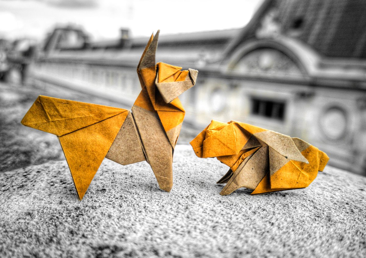 BarthDunkan's tweet photo. Origami Renard et Lièvre Africains.
#barthdunkan #ecorigami #magicfingaz #origami #paperfolding #paperart #mfpp #hare #origamihare #McDonalds #rabbit #fox #origamifox https://t.co/UM2zF1oAqf