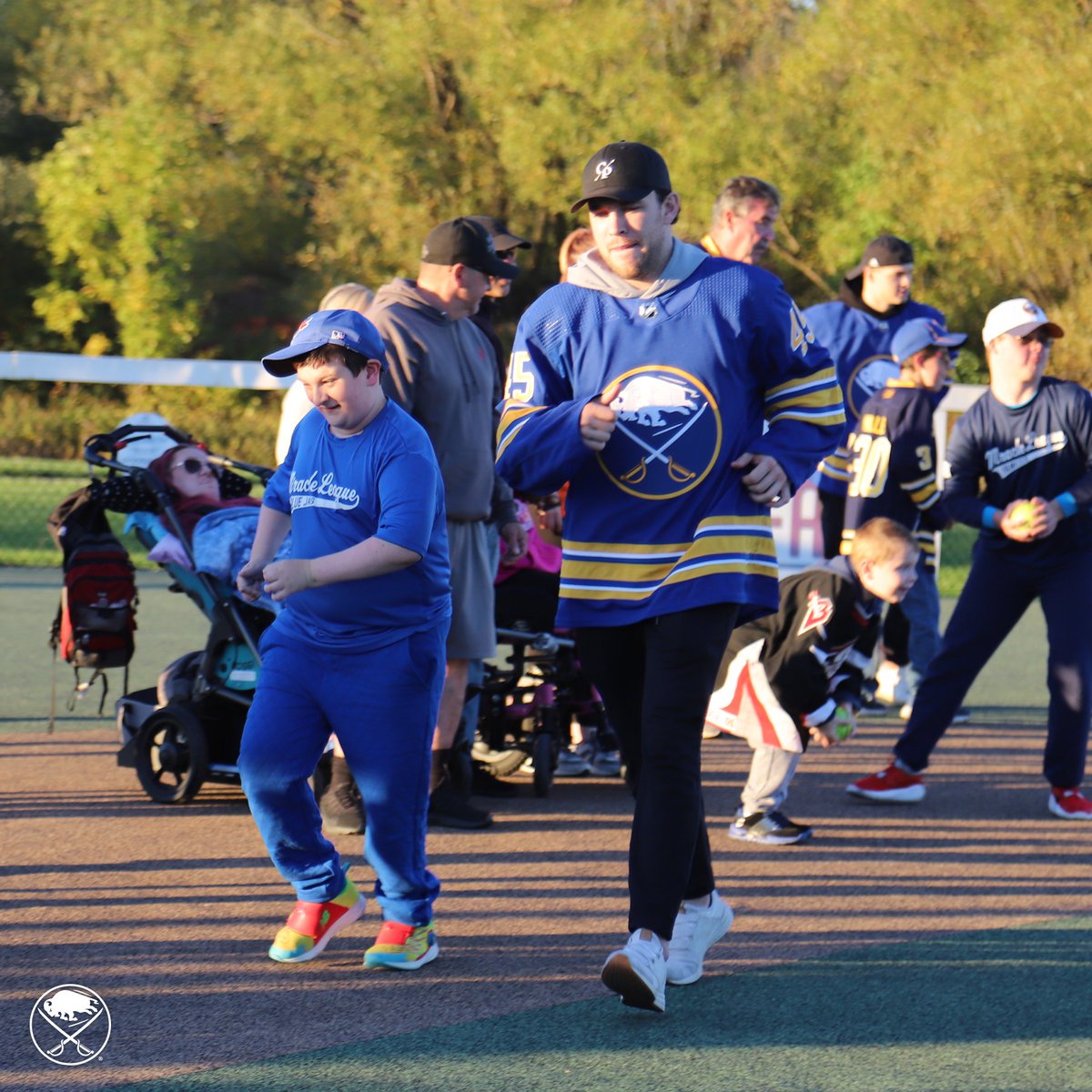 BuffaloSabres's tweet photo. We had the best time last night at Miracle League Field! ⚾ https://t.co/gA4MAJ8rxY