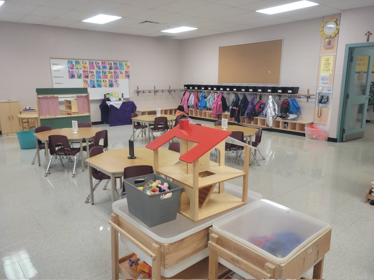 St. Gabriel Catholic School tweet media