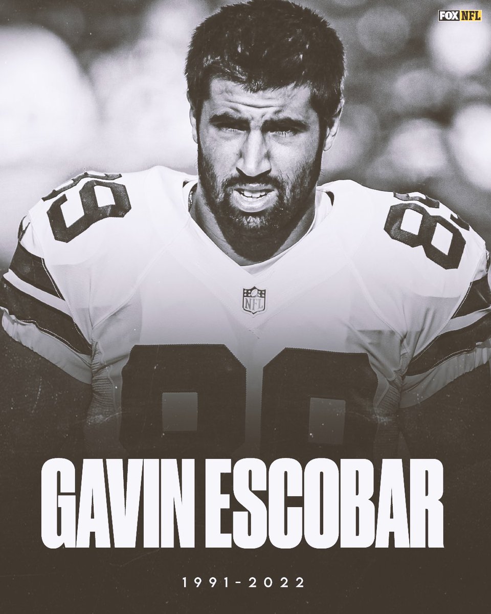 RobertGayol's tweet photo. Murió la ex estrella de la NFL Gavin Escobar (31) al caer de una montaña. El ex Dallas Cowboys y Kansas City Chiefs falleció tras sufrir un accidente mientras escalaba 1 pared rocosa, cerca de Tahquitz Rock, San Bernardino, junto a otra víctima Chelsea Walsh
#GavinEscobar https://t.co/ctv8puFzZw