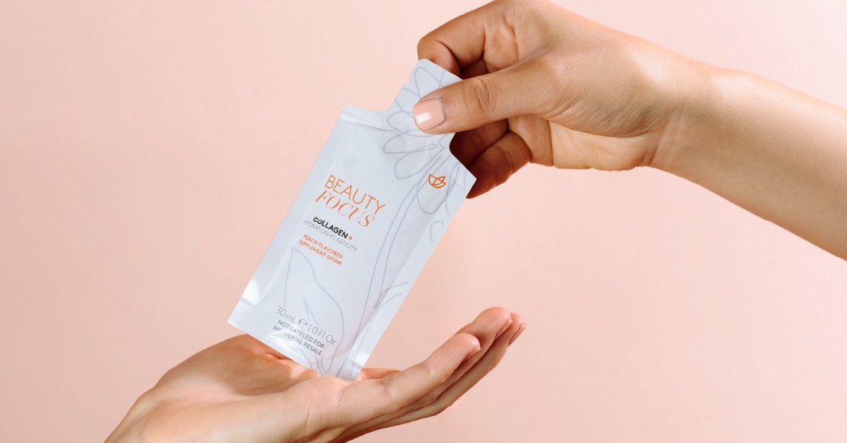 nuskin's tweet photo. Achieving your best skin has never been easier. Including Beauty Focus™ Collagen+ into your routine is clinically proven to help improve skin texture, radiance and overall appearance. 🧡
#ProofIsInThePlus #InsideOutGorgeous #BeautyFocusCollagenPlus https://t.co/HRx3mnRzeo