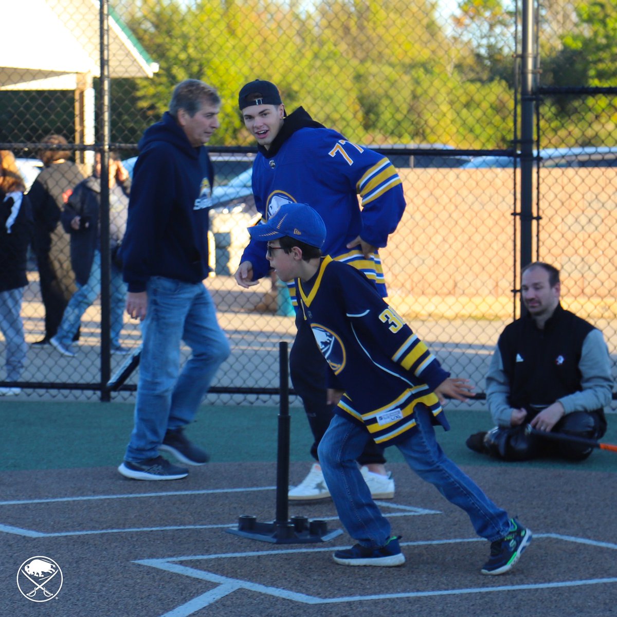 BuffaloSabres's tweet photo. We had the best time last night at Miracle League Field! ⚾ https://t.co/gA4MAJ8rxY