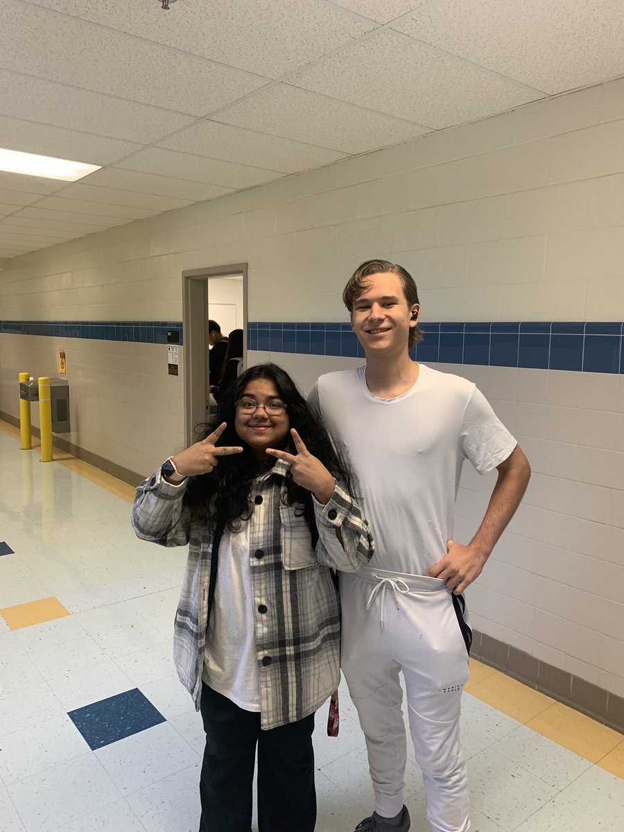 notsanh's tweet photo. WHITE OUT 
#lancerspirit23 https://t.co/1KzZWvrd2f