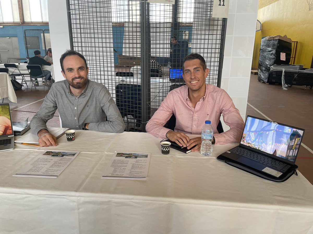 SportManaLyon1's tweet photo. 8eme édition du forum des métiers du management du sport, des anciens, des nouveaux, beaucoup de curiosité, d’échanges et de plaisir de se retrouver ! #espritmos https://t.co/OD7RSClhiU