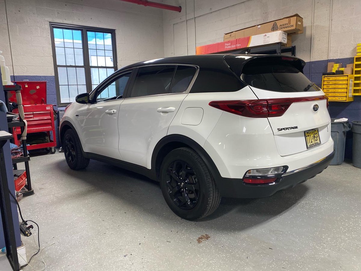 AutoActionNJ's tweet image. Blacked out rims &amp;amp; roof ✔️ The perfect package. Looking great for the weekend! Click the link in our bio for details on YOUR car! #blackedoutrims #blackedoutroof #sleekcars #blackoutpackage #drivingyourlifestyle #autoaction #kenilworthnj