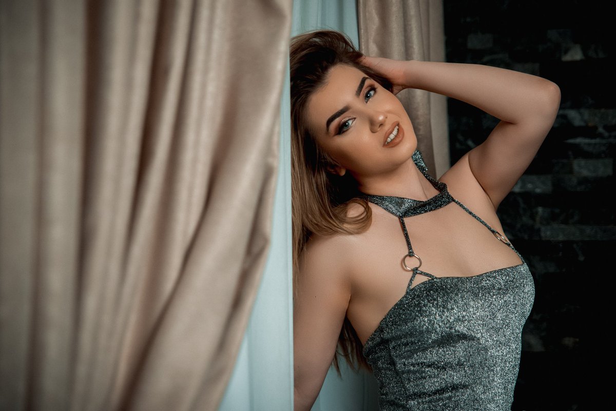 alexasjdjda's tweet photo. I am for real. 😜❤️💙

#FridayVibes #FridayFeeling #fridaymorning @f4feuropegirls @F4FTraining @Flirt4Free https://t.co/FRJC8fbuIM