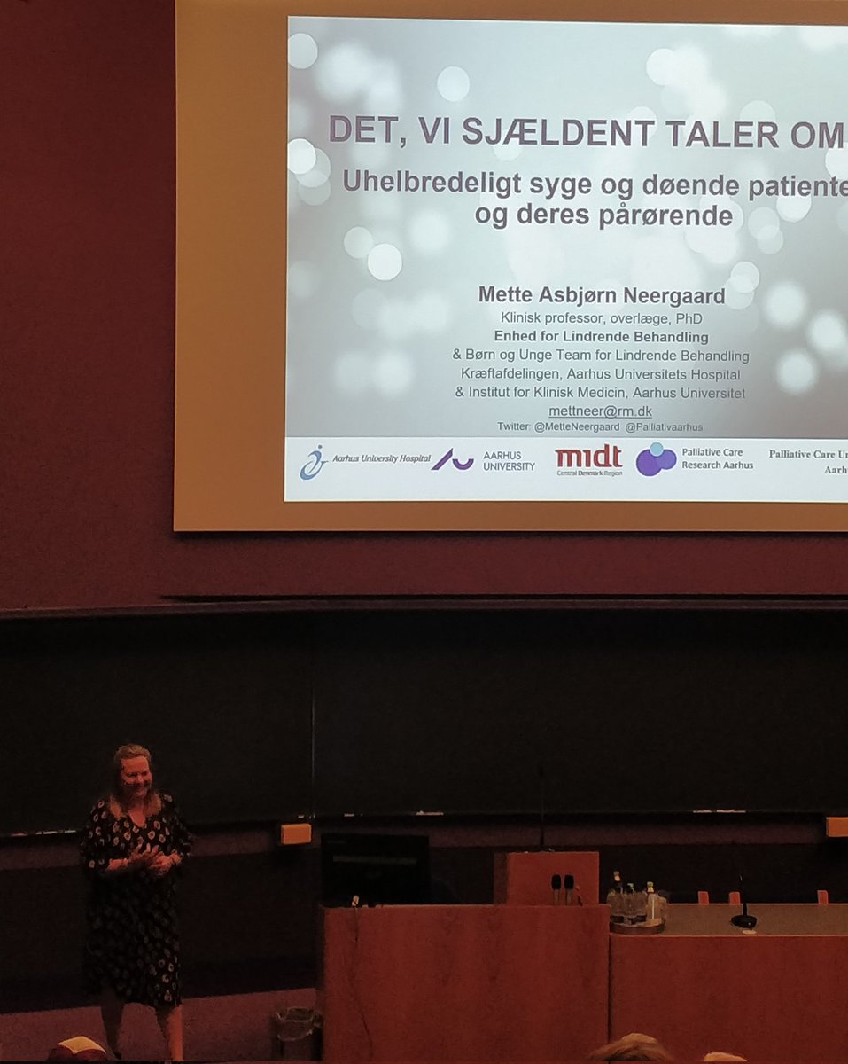 AnneHoejager's tweet photo. Celebrating Clinical Professor in palliative care @MetteNeergaard @PalliativAarhus @AUHdk and @AarhusUni 
Well deserved - looking forward to collaborate 😁 https://t.co/f2R3S7yKYf