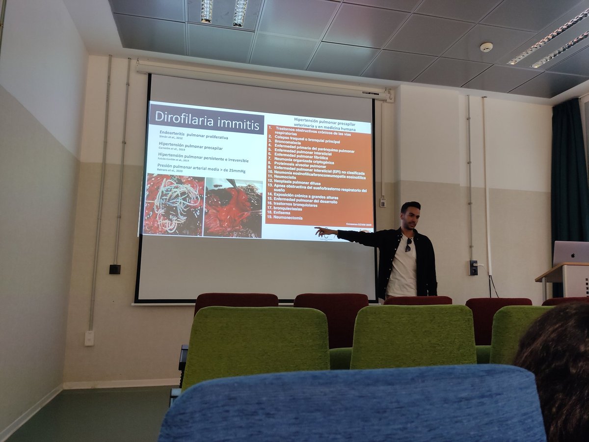 Interesante seminario sobre el estudio clínico de la hipertensión pulmonar en el modelo de dirofilariosis canina impartido hoy en <a href="/iUIBS_ULPGC/">iUIBS_ULPGC</a> por <a href="/Jorgisi/">Jorge Isidoro Matos Rivero 🐸</a>. Muchas gracias Jorge. Próximo seminario a finales de octubre.