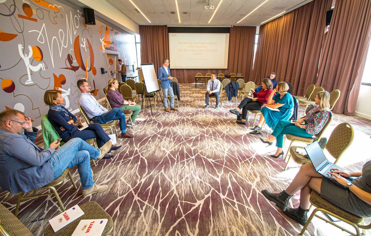 Ending the week from #Sarajevo ✅

Where #YouthLab Working Group from #BosniaandHerzegovina gathered young people, youth #stakeholders & experts to talk about solutions on youth #unemployment ▶️
#YouthGuarantee & it’s implementation

But that was not all… 😎
🕑 #ItsYouthTime

👇