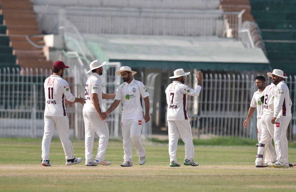 TheRealPCB's tweet photo. #QeAT Round 1 completed π
#BALvKP Scorecard: https://t.co/c3HxcFt9s0
β‘οΈ Balochistan won by 134 runs
#CPvSINDH Scorecard: https://t.co/B6Ibm0Eb6F
β‘οΈ Match Drawn
#NORvSP Scorecard: https://t.co/ZsYTg63Bnb
β‘οΈ Northern won by 10 wickets https://t.co/wHsYH78P3F