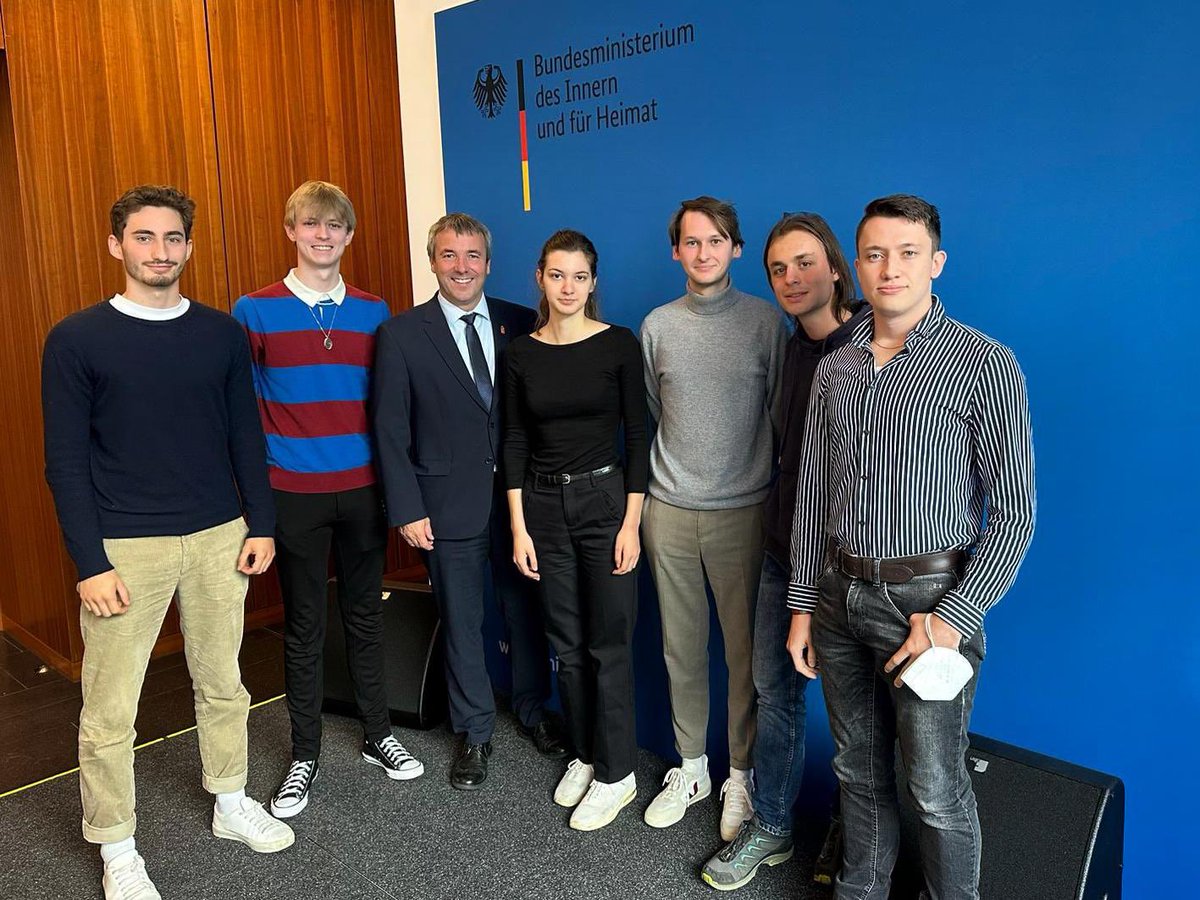 SPD.Klima.Gerecht 🇪🇺🇺🇦 (@klima_gerecht) on Twitter photo Lieber <a href="/Johann_Saathoff/">Johann Saathoff</a>, vielen Dank für den offenen Austausch. Auch wenn wir uns in einigen Punkten noch nicht einigen konnten, stimmen wir in der nötigen Zielsetzung 1,5*C-konformer Anlagen des Bundes überein. 👇 Lieber <a href="/Johann_Saathoff/">Johann Saathoff</a>, vielen Dank für den offenen Austausch. Auch wenn wir uns in einigen Punkten noch nicht einigen konnten, stimmen wir in der nötigen Zielsetzung 1,5*C-konformer Anlagen des Bundes überein. 👇
