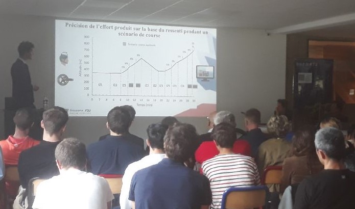 LaboratoireC3S's tweet photo. Soutenance en cours de @SchollerVictor devant une assemblée captivée ! Bravo encore à lui et à ses co-directeurs Alain Groslambert &amp; @fredgrappe du @LaboratoireC3S !! https://t.co/d0N5vxfxkv