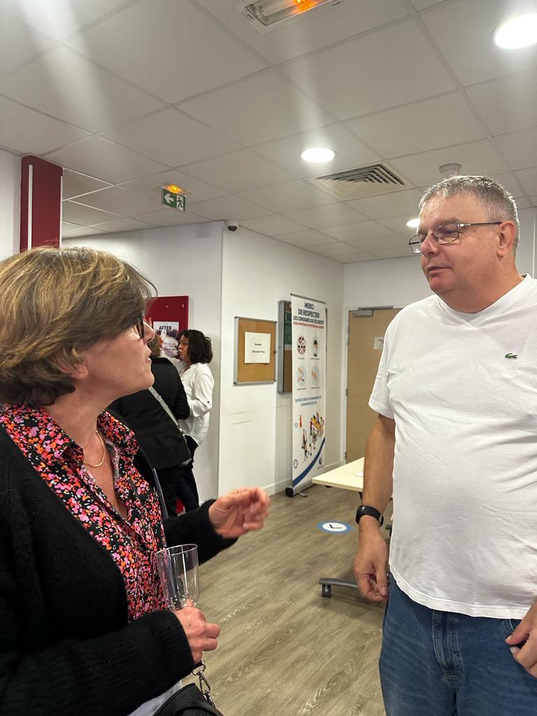 laurencethibau4's tweet photo. Succès garanti pour notre Aterwork 2022! Les entreprises ont été aux rendez vous pour s'informer sur nos dispositifs et notre offre de services! Merci à Delila M'HENNI et à David SAUSSOL d'être venu.  #onestlàpourvous https://t.co/zvuDVBEdPe