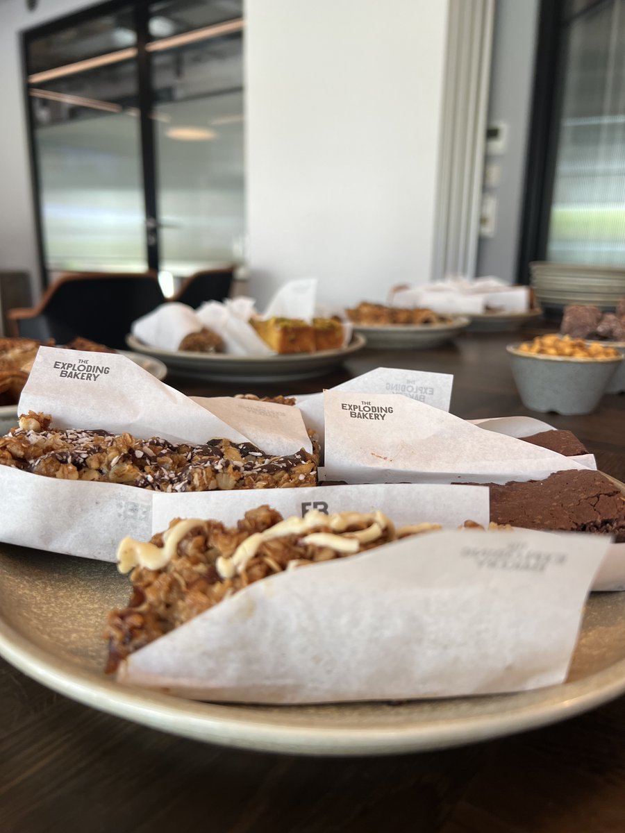 ab_and_beyond's tweet image. We enjoyed an inspiring talk from @explodingbakery's Oliver Coysh, who came to share his experiences of baking 🍰, running a cafe, writing a recipe book and collaborating with @Fortnums. Our company vision is Dare to Dream, so it's exciting to hear where dreams can lead...