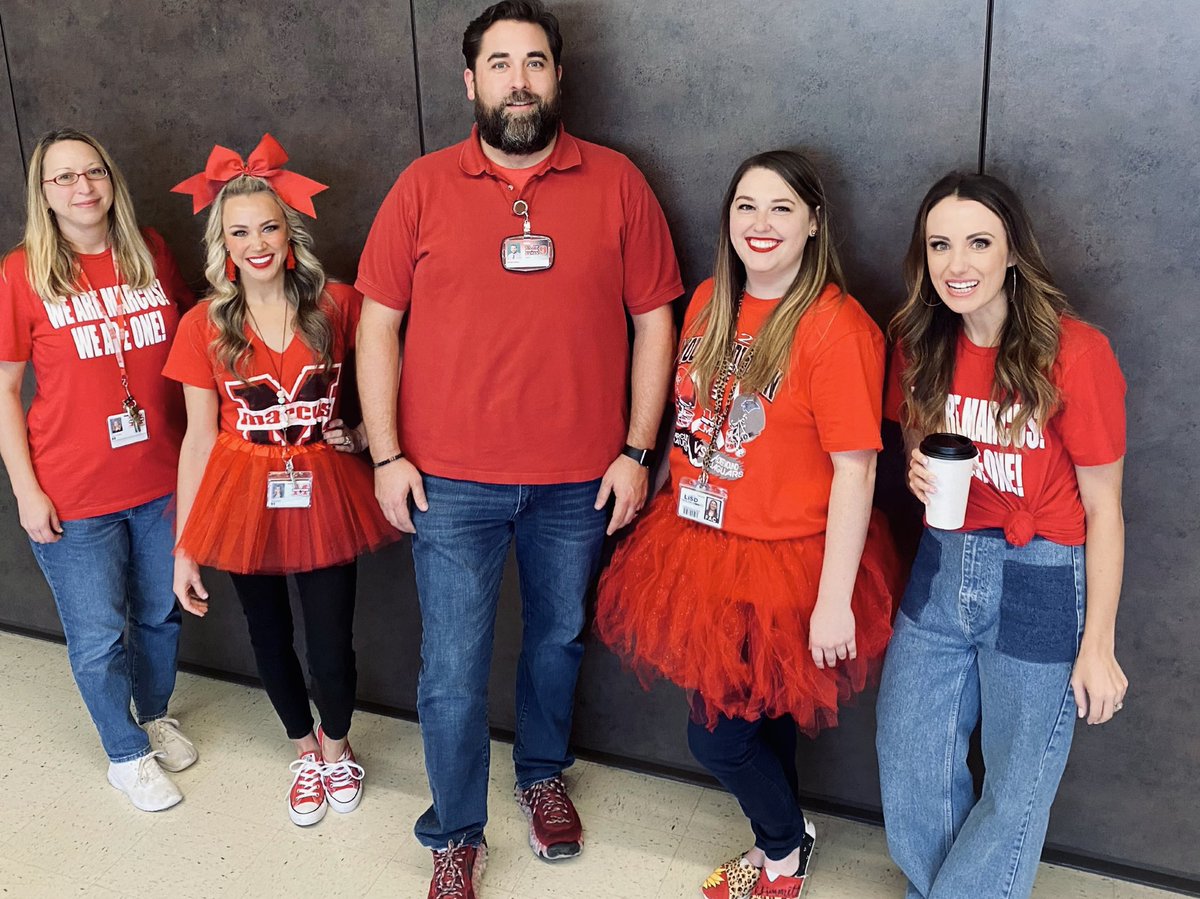 The M9 ELA team reporting for Red Out duty. 💋♥️ <a href="/MHS9th/">MHS 9th Grade Campus</a> <a href="/MarcusRedNation/">MARCUS RED NATION</a>